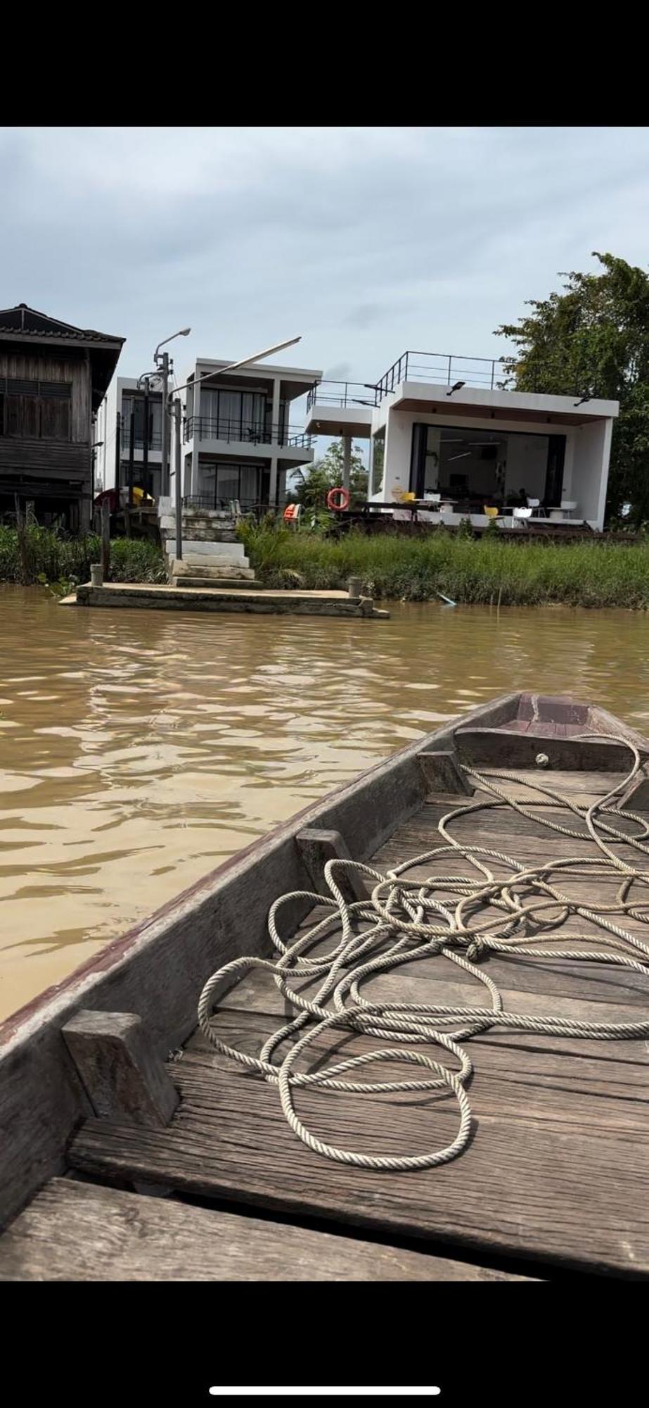 The Episode Boutique Hotel Surat Thani Exteriör bild